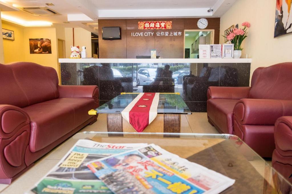 Hotel City Comfort Inn Puchong Extérieur photo