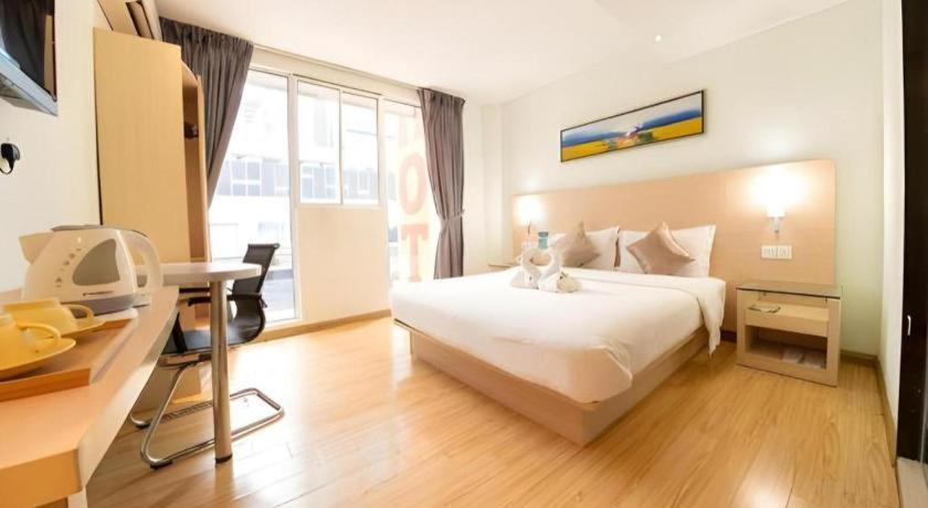 Hotel City Comfort Inn Puchong Extérieur photo