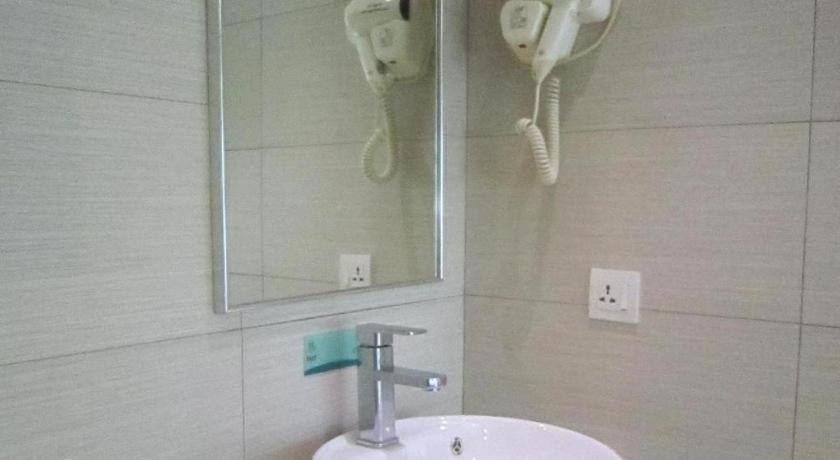 Hotel City Comfort Inn Puchong Extérieur photo